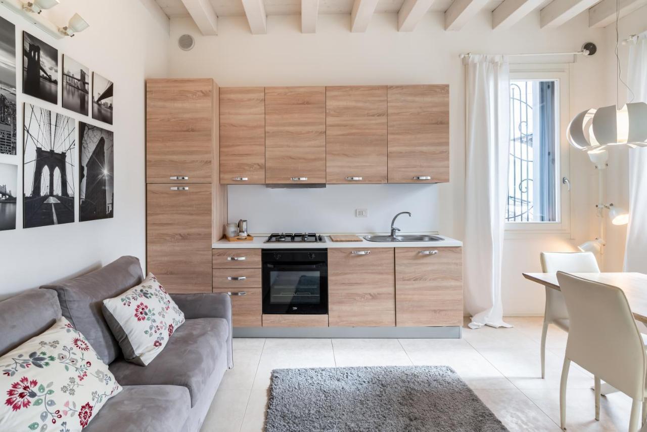 Corte Cappuccina 14 Elegant Apt Con Parcheggio! パドヴァ エクステリア 写真