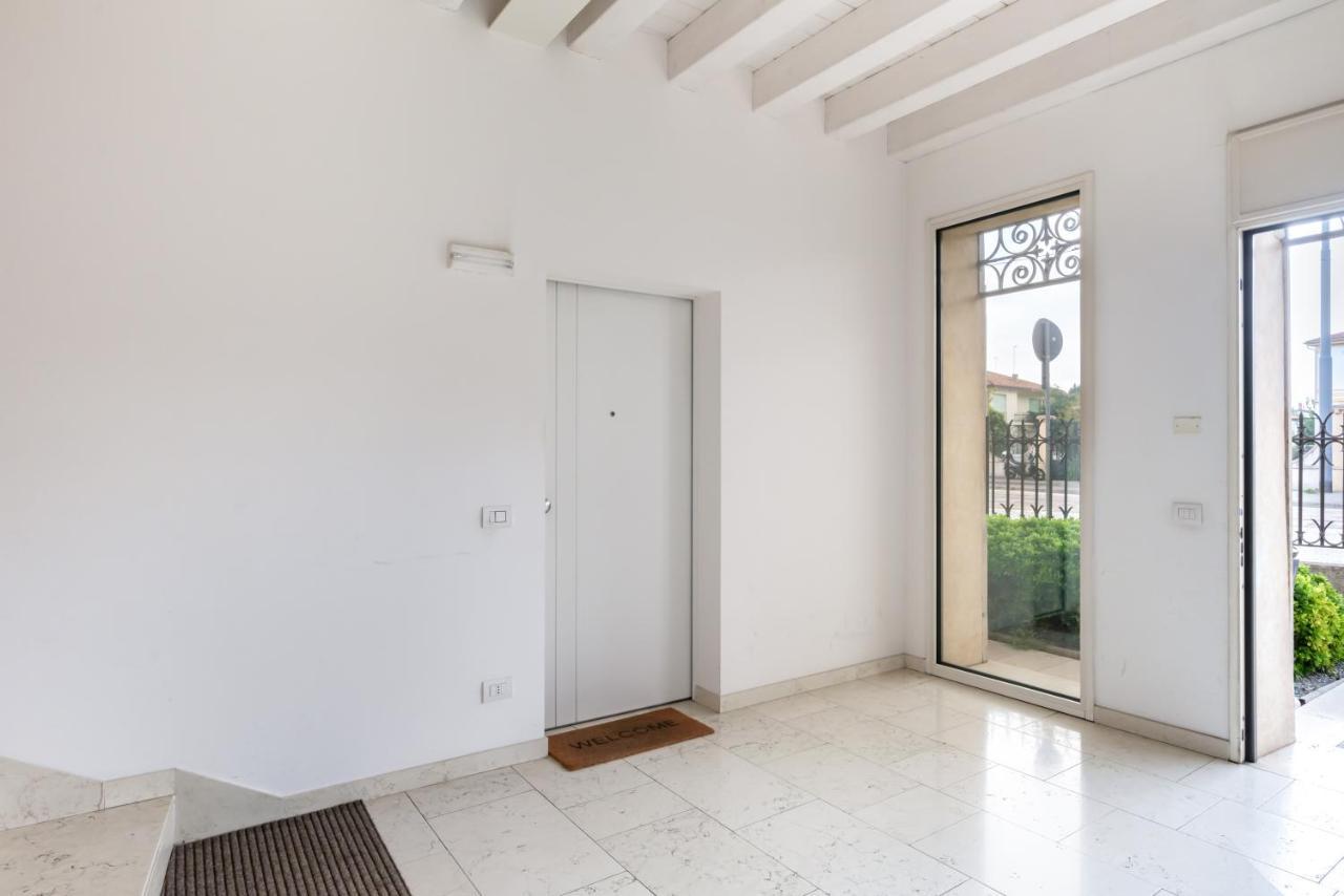 Corte Cappuccina 14 Elegant Apt Con Parcheggio! パドヴァ エクステリア 写真
